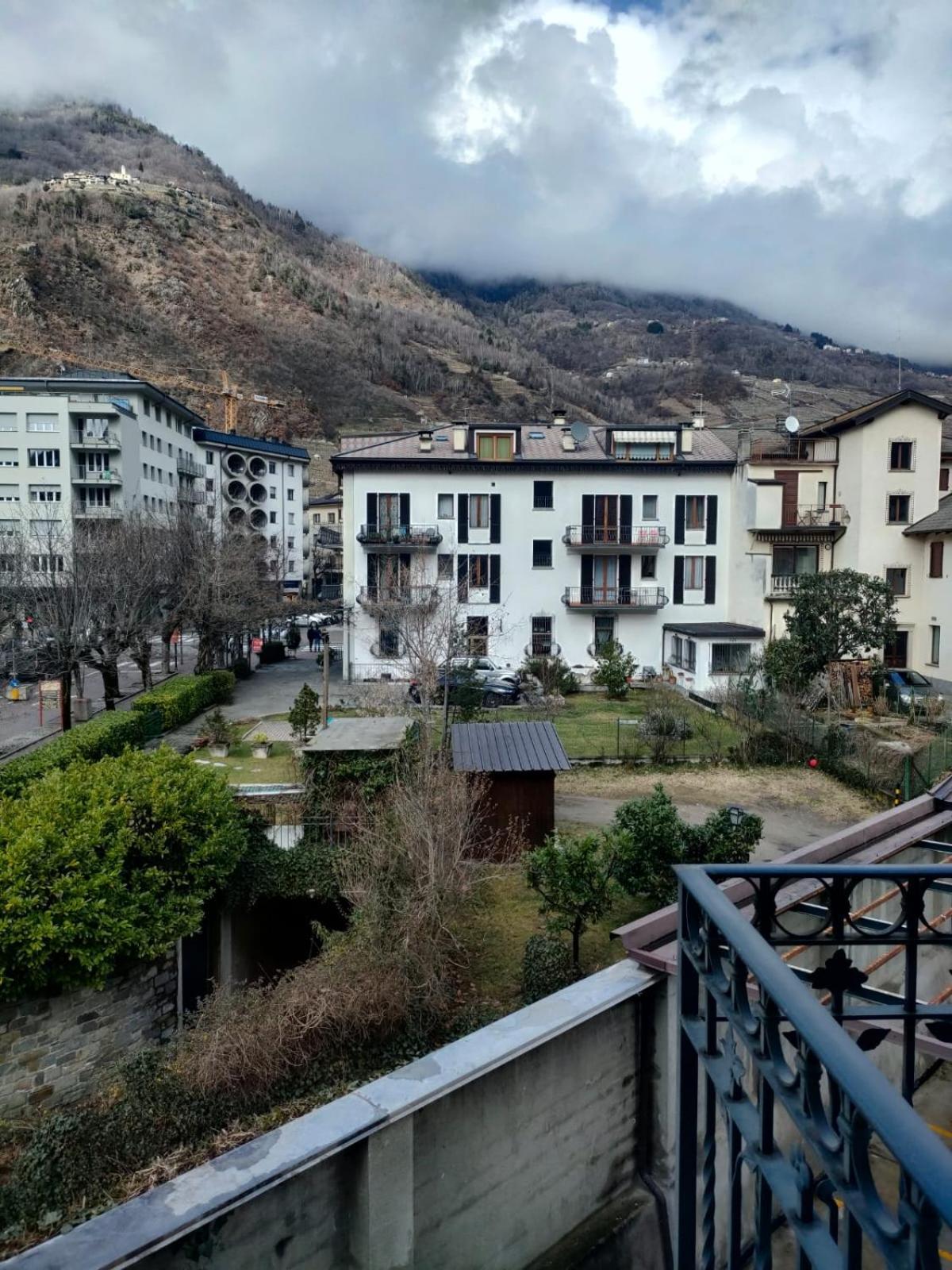 Bernina Station Center Apartment - 티라노 외부 사진